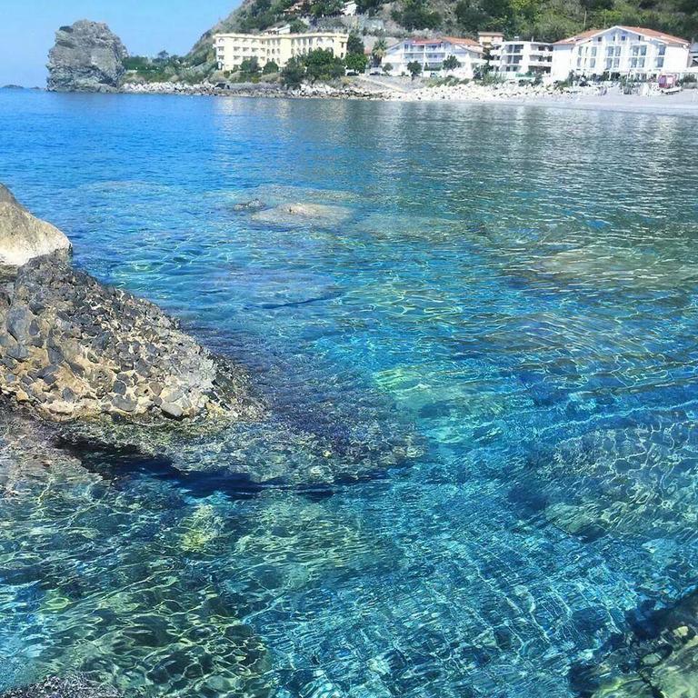 Hotel Ristorante Mareblu Amantea Eksteriør bilde