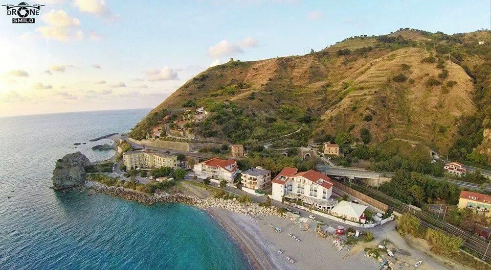 Hotel Ristorante Mareblu Amantea Eksteriør bilde